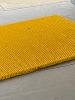 Yellow Snowboarding Butter Mat