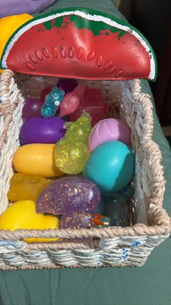 Selling squishy small 3$ medium 5$ big one 7$