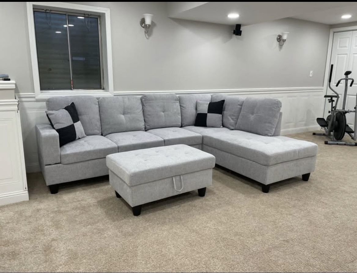 BRAND NEW SECTIONAL AND OTTOMAN