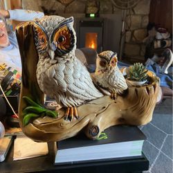 EXTRA LARGE 17” Long X12” Tall Beautiful Plaster W/faux Succulent