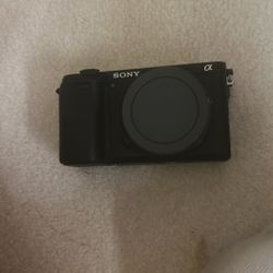 Sony A 6400 Camera 