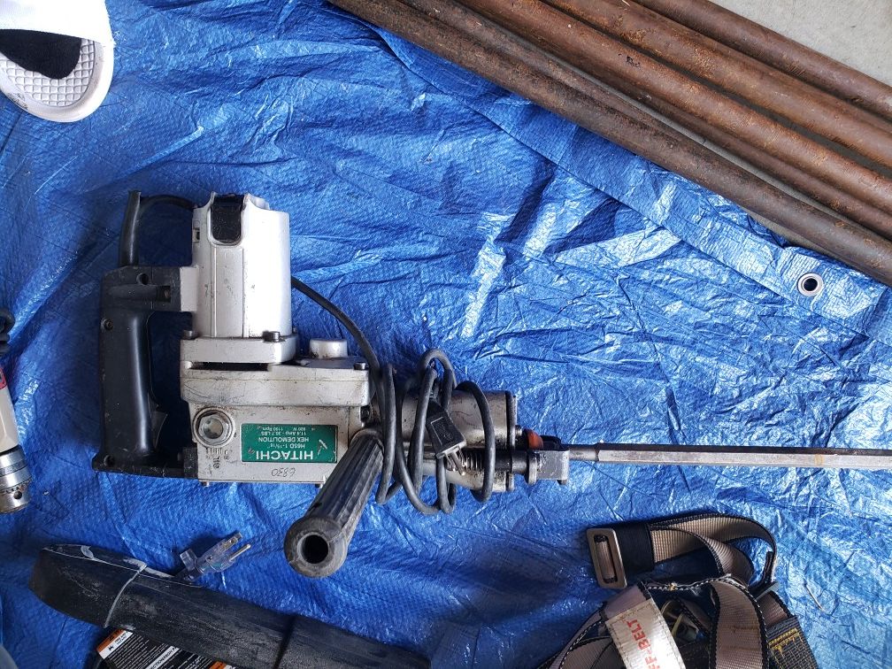 Hitachi demolition hammer H65D 1-15/16