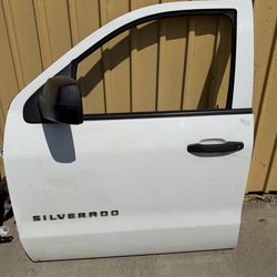 2014-2015-2016-2017-2018-2019 CHEVROLET SILVERADO 1500 DOUBLE CAB FRONT LEFT DRIVER SIDE LH DOOR OEM INSURANCE QUALITY