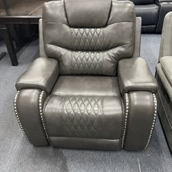 Living Room Leather Reclining Chairs 