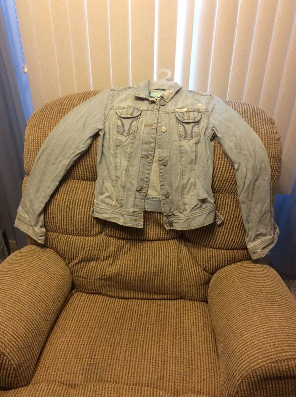 HOLLISTER JEAN JACKET