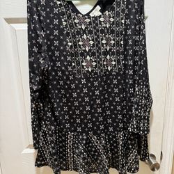 Black and White Long Sleeve Tunic
