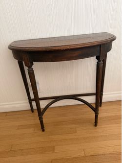 Demi-lune wood table