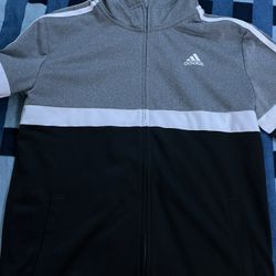 2 hoodies/ zipups