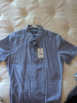 Robert Graham Dress Shirt (Medium Short Sleeve)