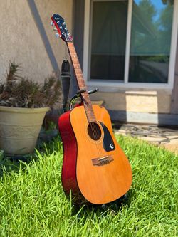 Epiphone Acoustic Dreadnought Guitar