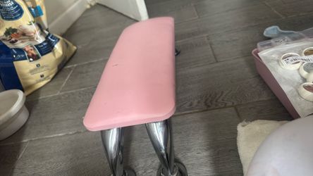 Nail Arm Rest