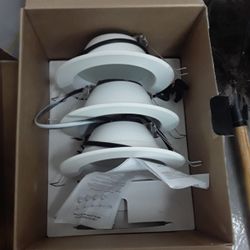 3 Recessed LED LIGHTS  NEW