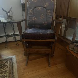 Glider rocker