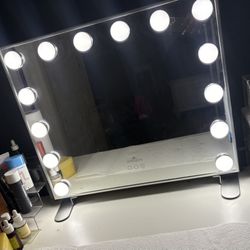 Vanity Mirror 