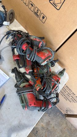 Milwaukee screws guns