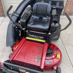 Toro Timecutter Zero Turn Mower With Bagger 