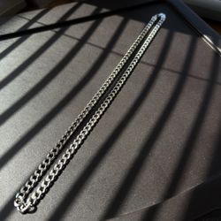 925 Silver Cuban Chain/Cadena Cubana De Plata 925