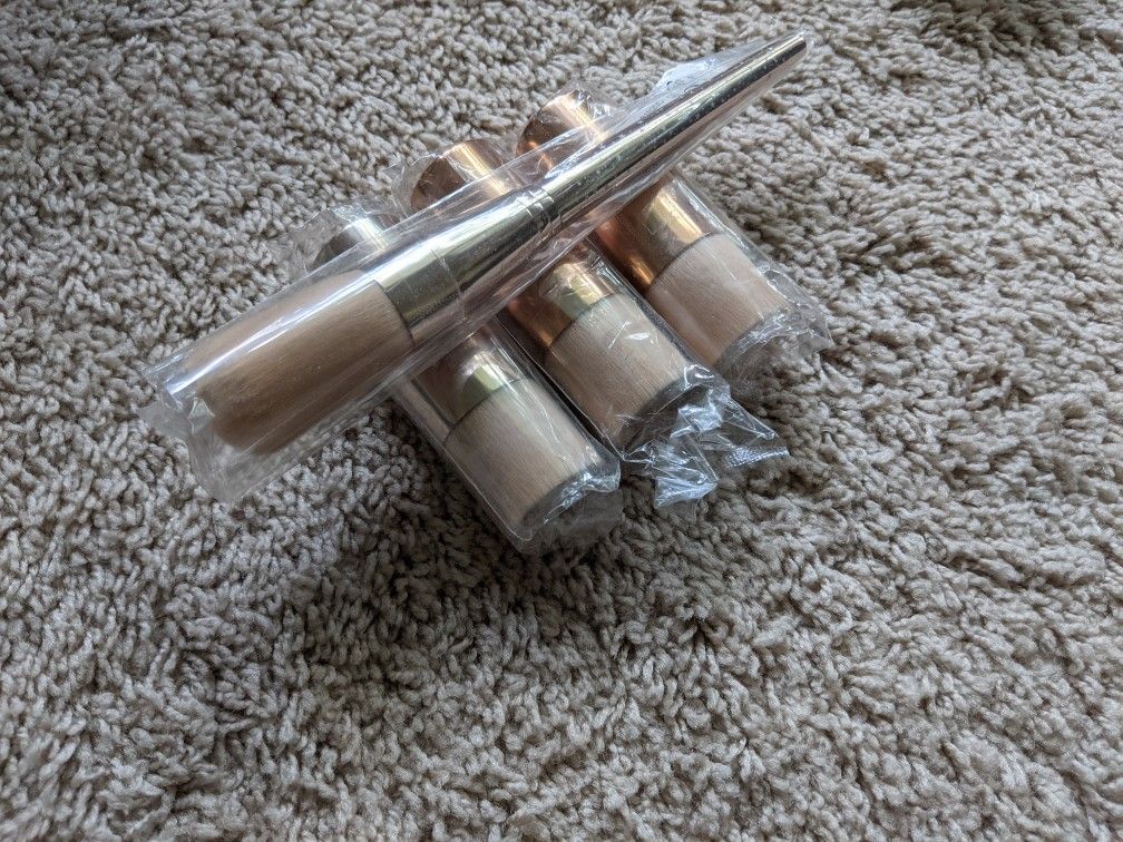 Bare Minerals Brushes
