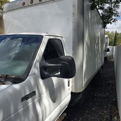 2005 e450 box truck diesel