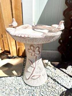 New birdbath made in Mexico