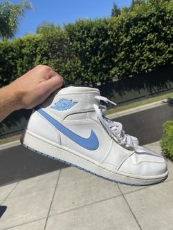 Air Jordan Retro 1 Mid