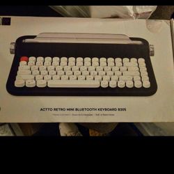 Actto Retro Mini Bluetooth Keyboard.  Make Offer