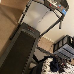 Weslo Tredmill