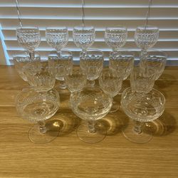 Set 17 Waterford Crystal Glasses Colleen Pattern