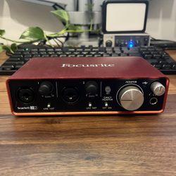 Focusrite Scarlett 2i2 (2nd Gen)