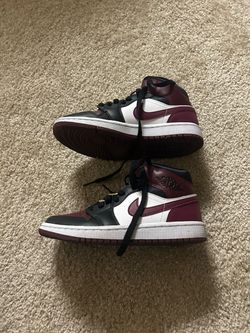 Nike Air Jordan 1 High Sneakers