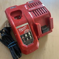 Firm! Milwaukee M12 and M18 12-Volt/18-Volt Lithium-Ion Multi-Voltage Rapid fast Battery Charger