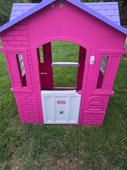 Little Tikes Cottage pink house