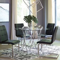 Madanere Dining Table + 4 Chair

