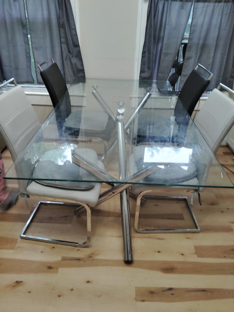 Dining Table With 4 Chairs