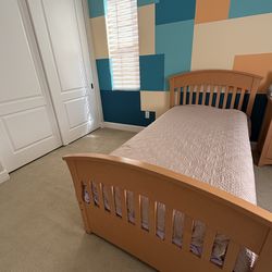 Twin bed with pull-out trundle