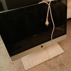 Apple iMac 27" inch All In One Computer/Desktop with Keyboards, Mouse (2), and Brand New Router