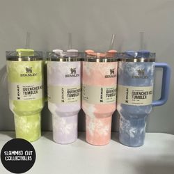 Target Exclusive Stanley 40oz Quencher Tie Dye (Set of 4)