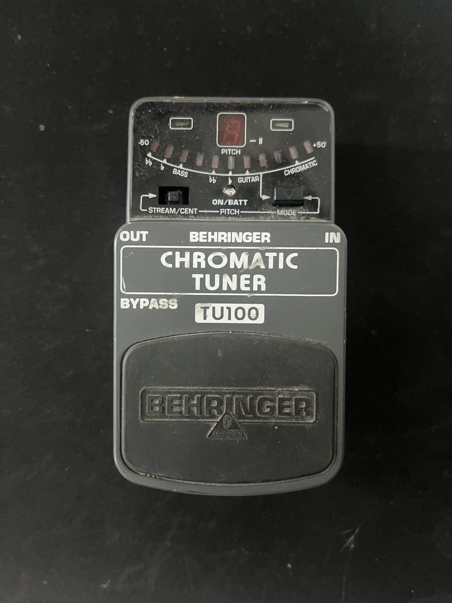 Behringer Tuner Pedal For Guitar And Bass