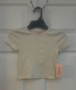 Brand new Girls ivory short sleeve top size 4T