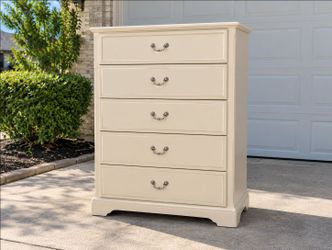 5-Drawer Tall Chest Dresser Cream Finish