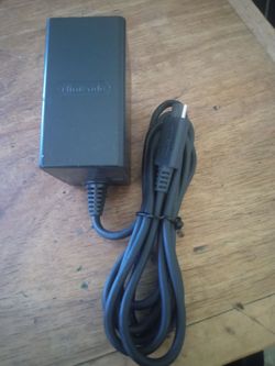 GENUINE AC POWER CHARGER NINTENDO SWITCH 15V - 2.6A USB-C