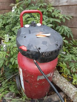 Compressor for sale has leak somewhere.