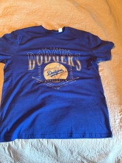 Brand NewLarge Blue Los Angeles Dodgers T-Shirtr