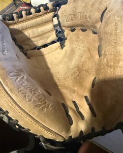 Rawlings the 33 inch