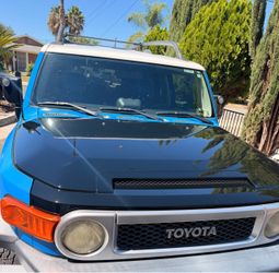 Toyota FJ Cruiser