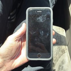 iPhone SE with Case 2022