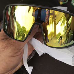18k Gold Polarized Glasses New