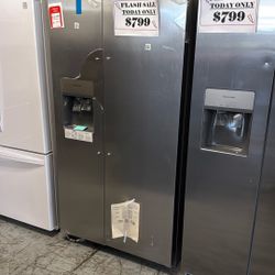 Frigidaire 36 in. 26 cu. ft. Standard Depth Side by Side Refrigerator in Stainless Steel