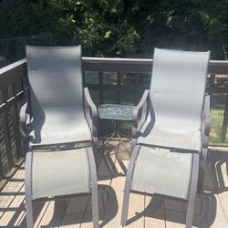 Lounge Deck Chairs w/ 2 Ottomans & A Small Table. 