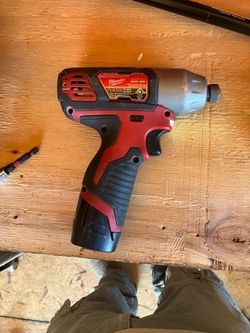 Milwaukee m12 impact gun